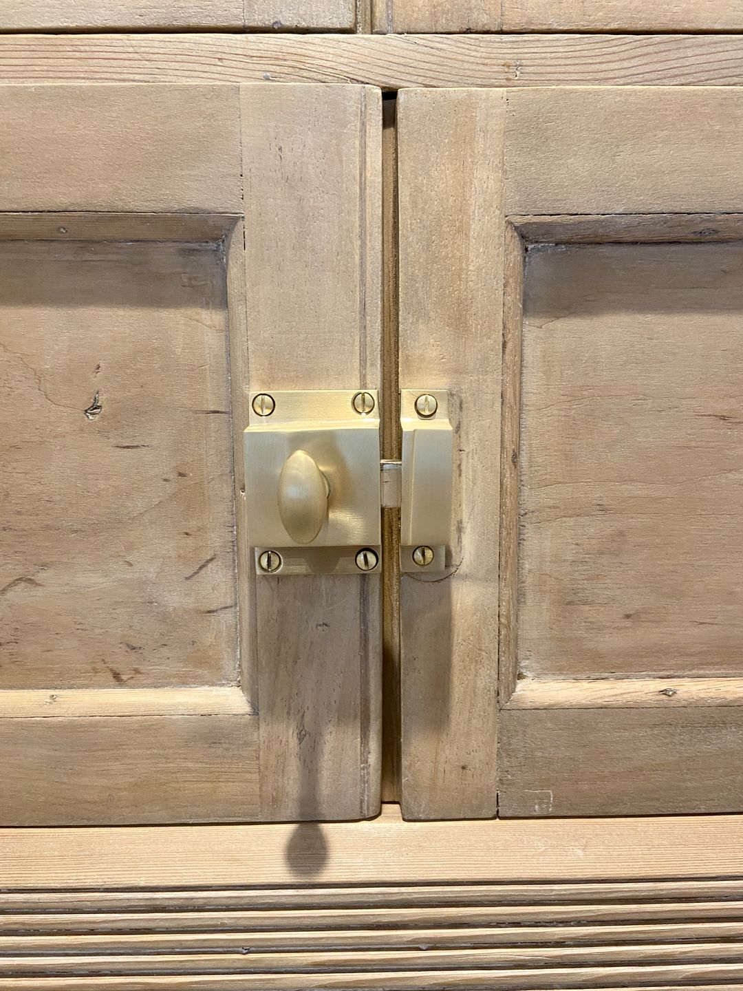 Latch/Brass