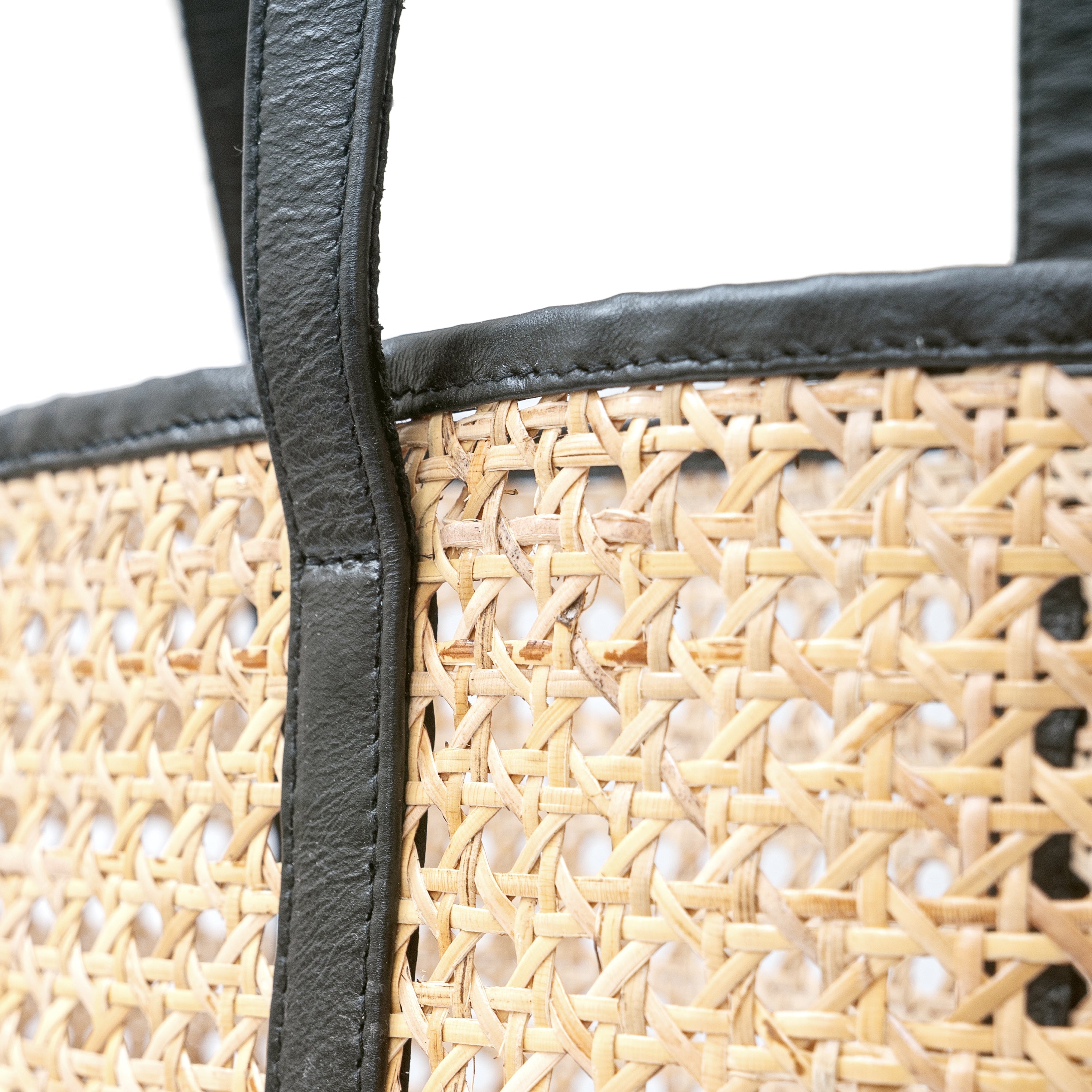 Rattan/Tote