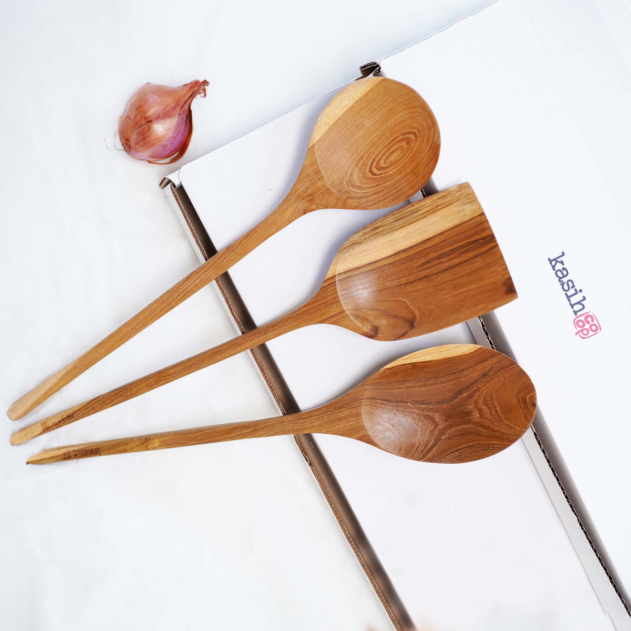 Teak/Spoons