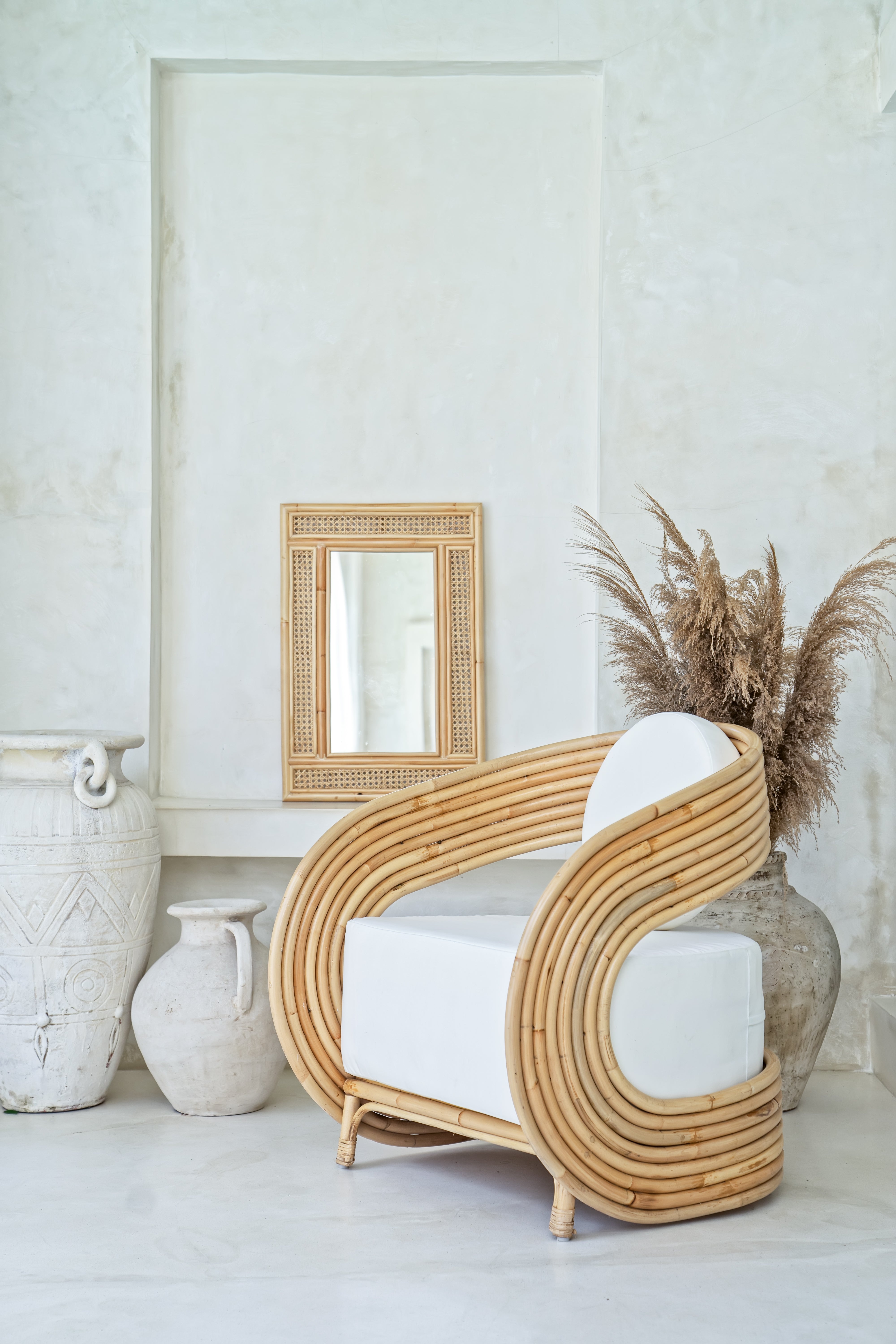 Rattan/Mirror