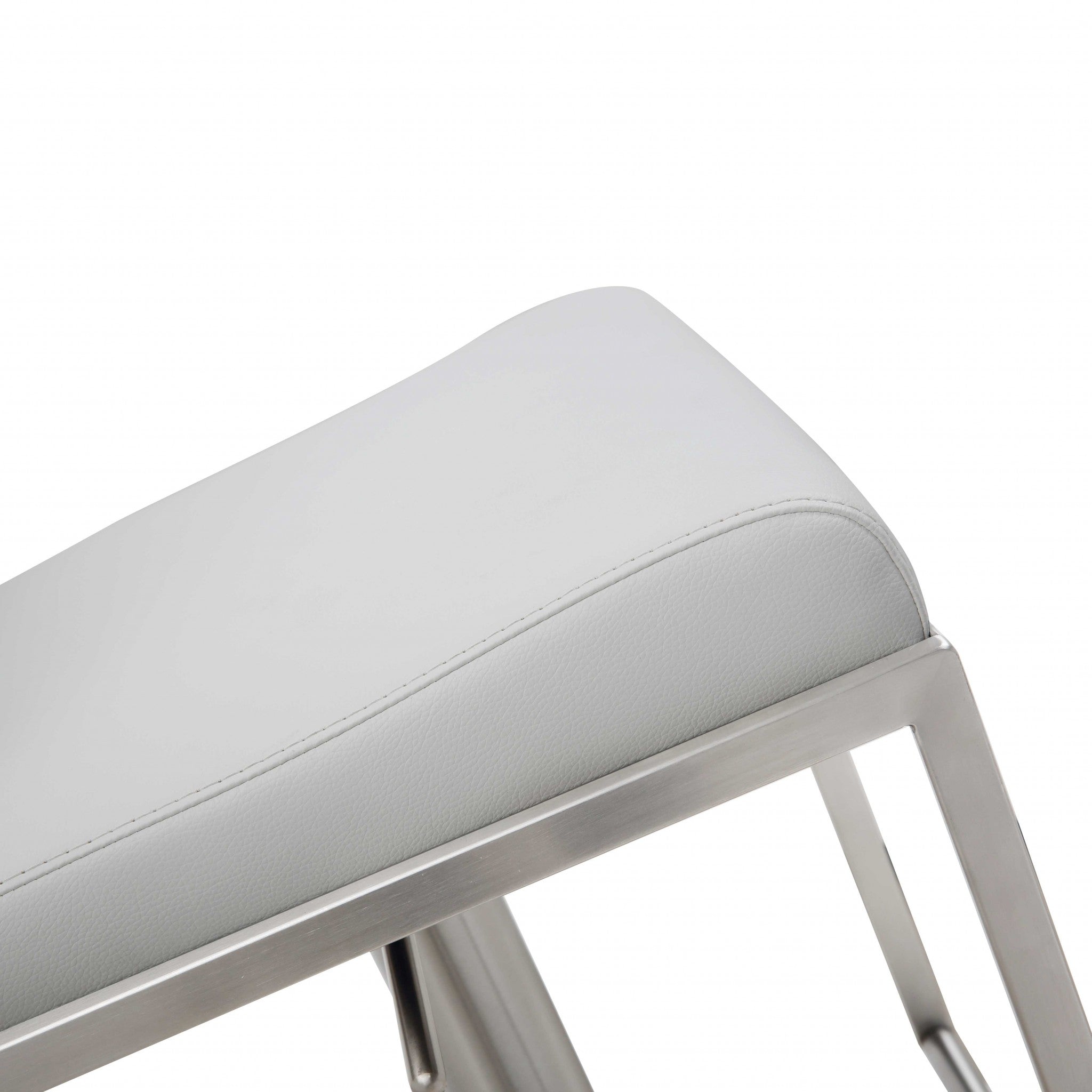 shaya/stool