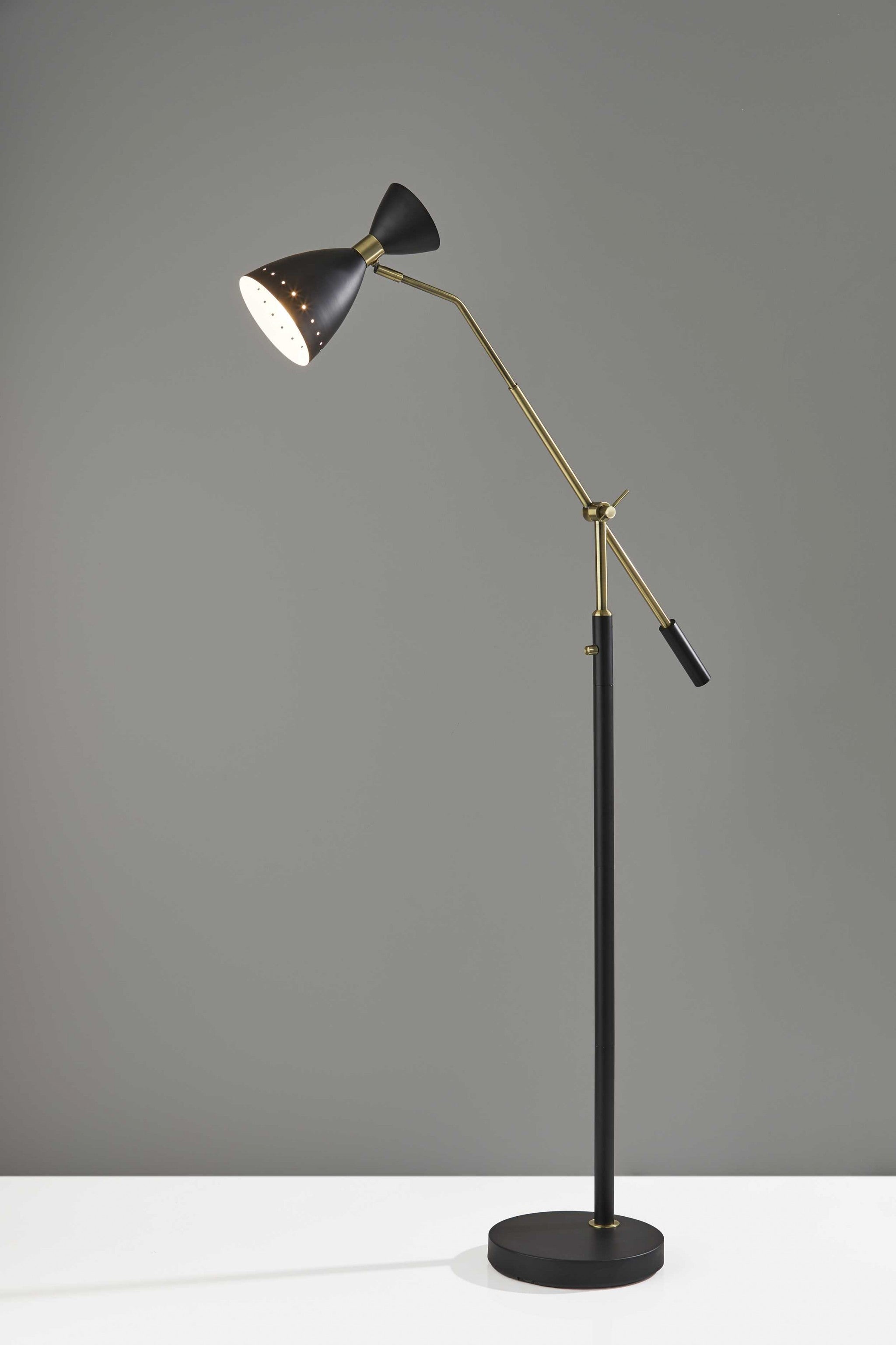 floor/lamp