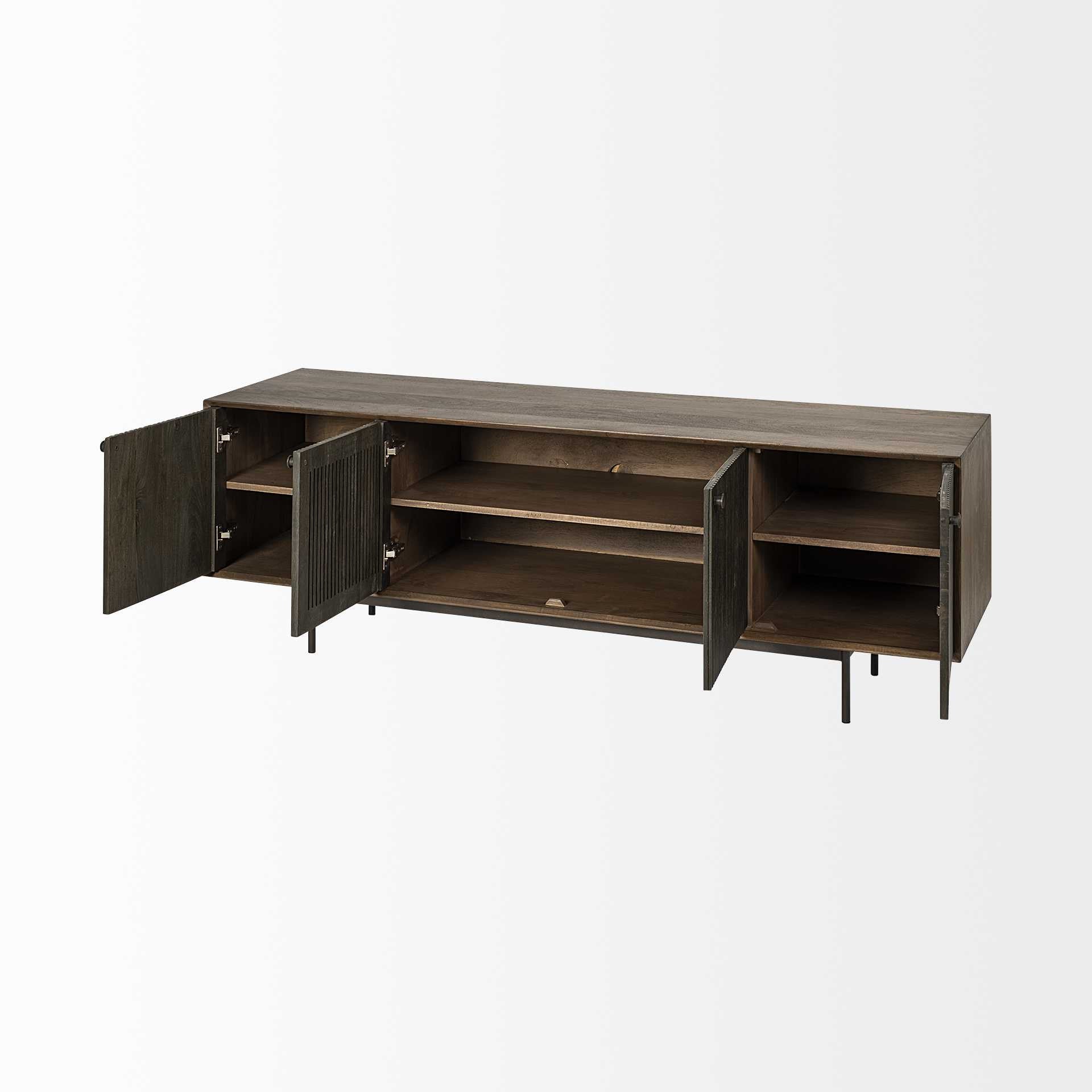 salvador/sideboard