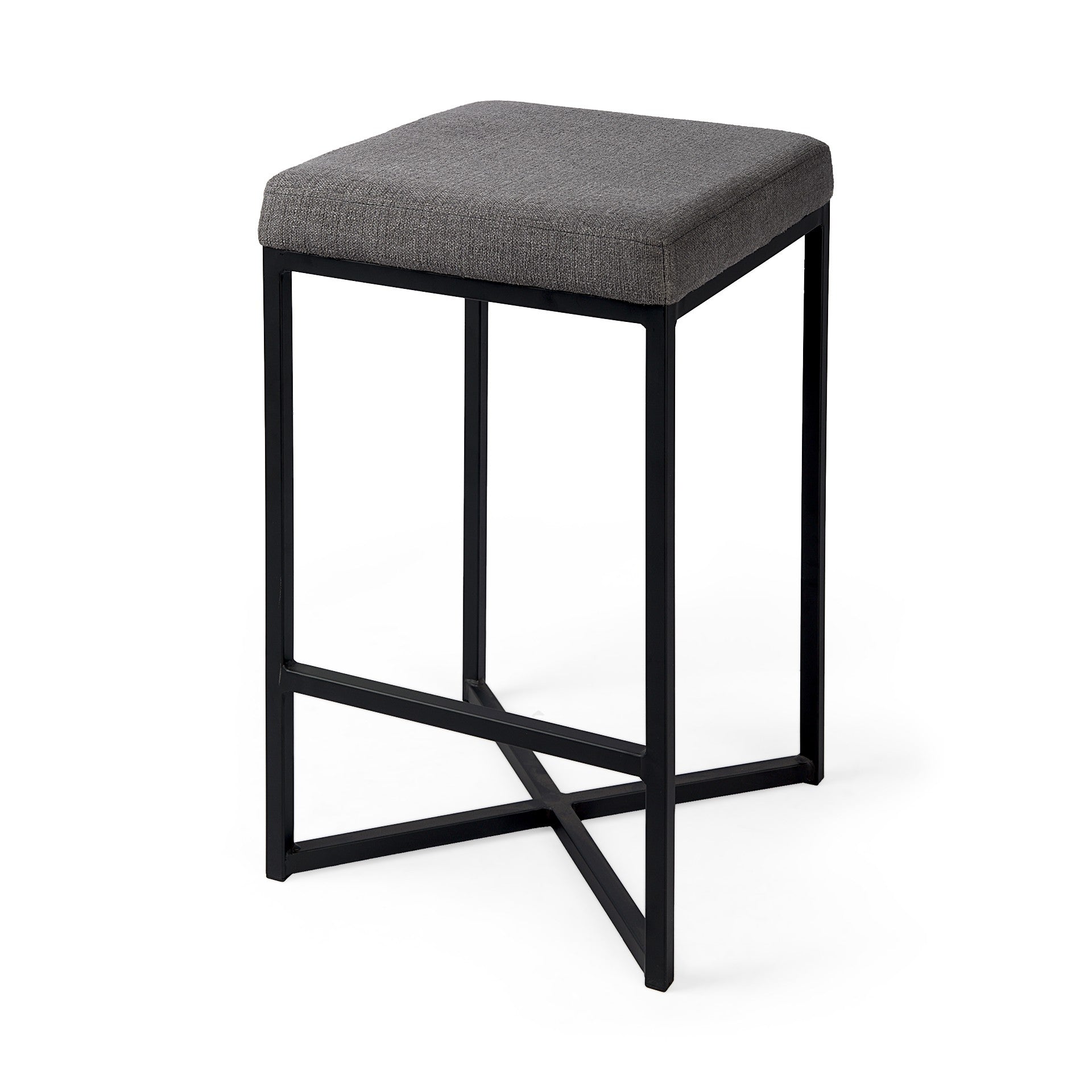 sarina/stool