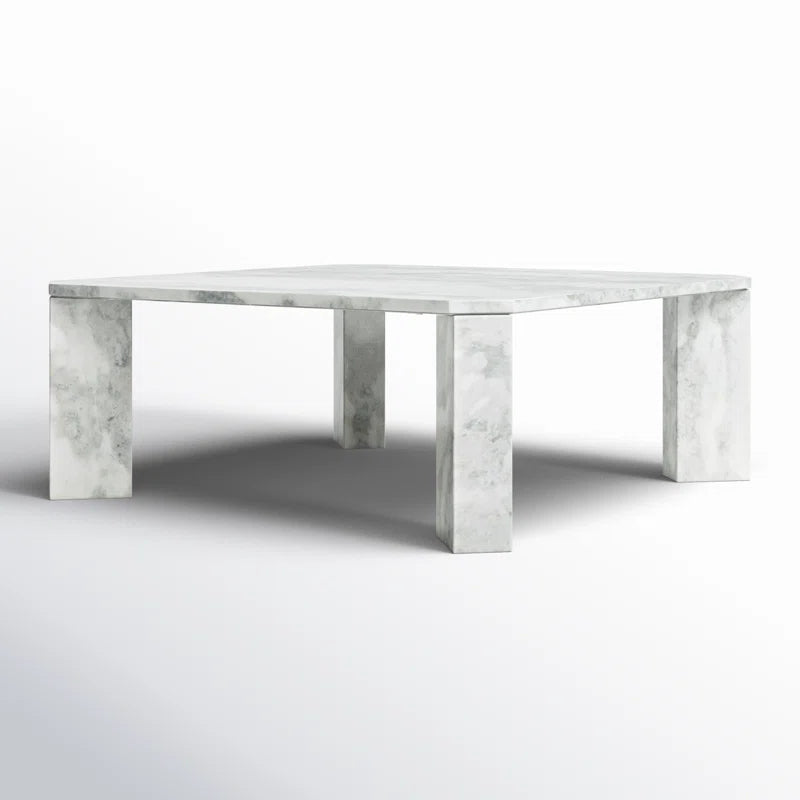 Ghislaine/Table