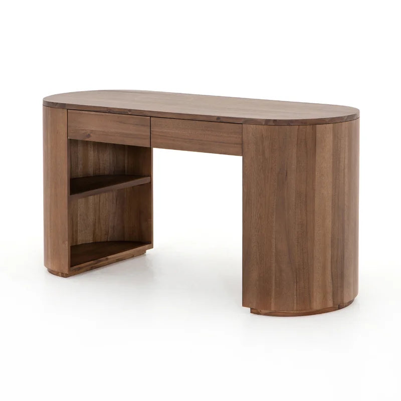 Lillian/Desk