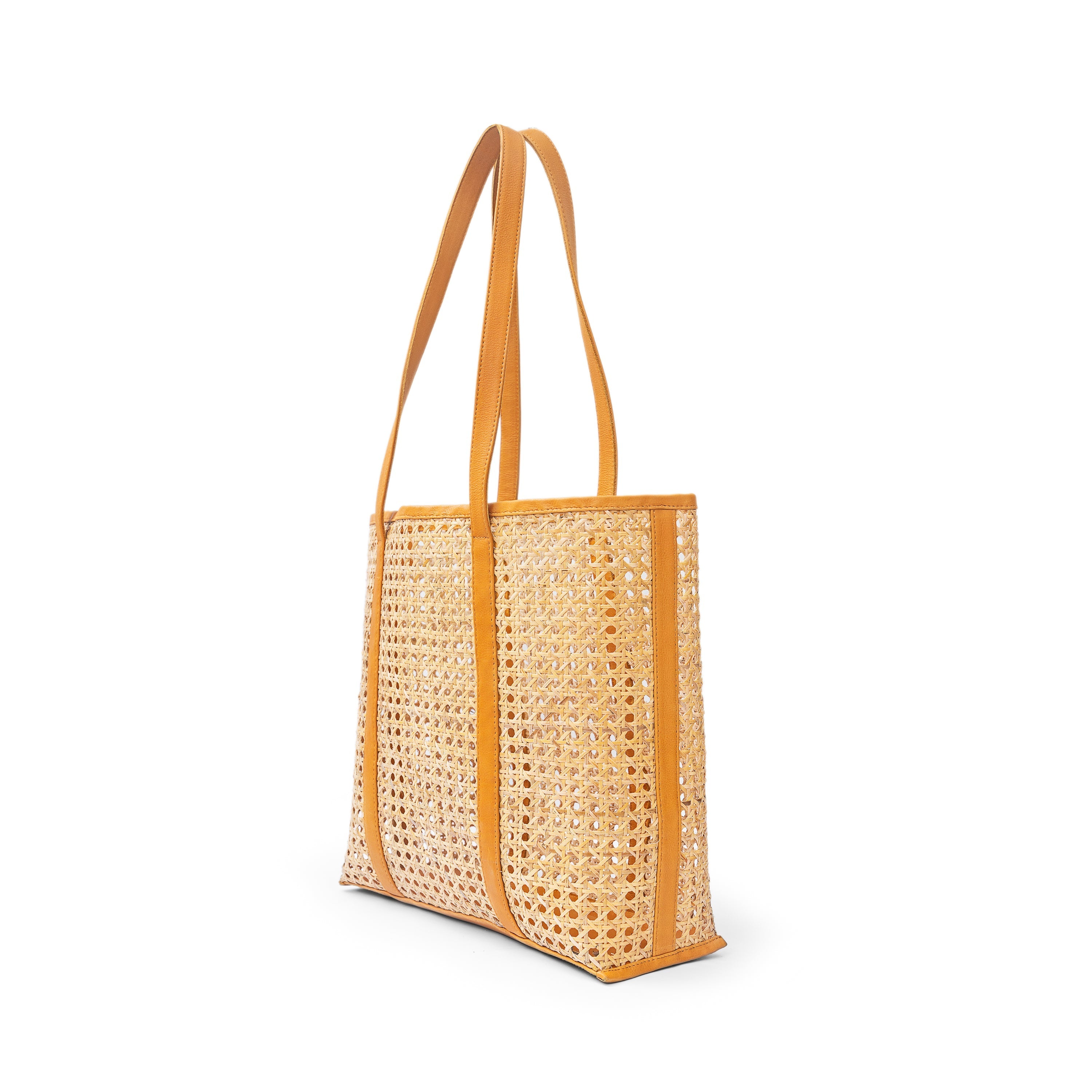 Rattan/Tote