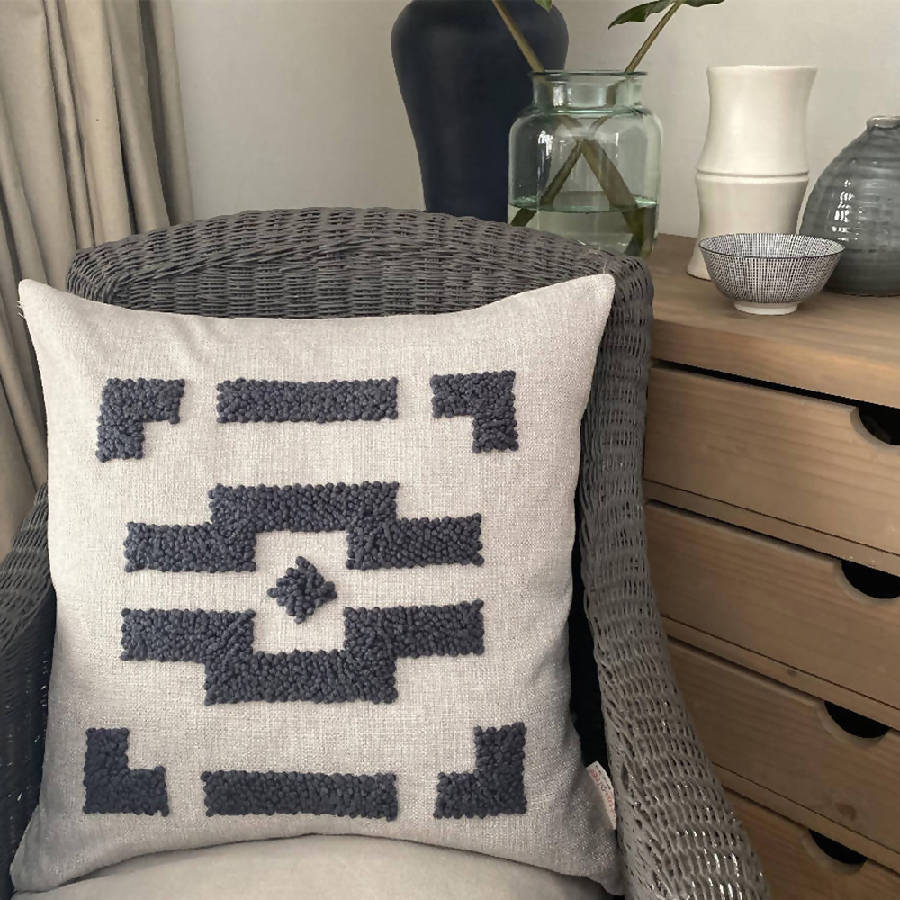 Ndebele/Pillow