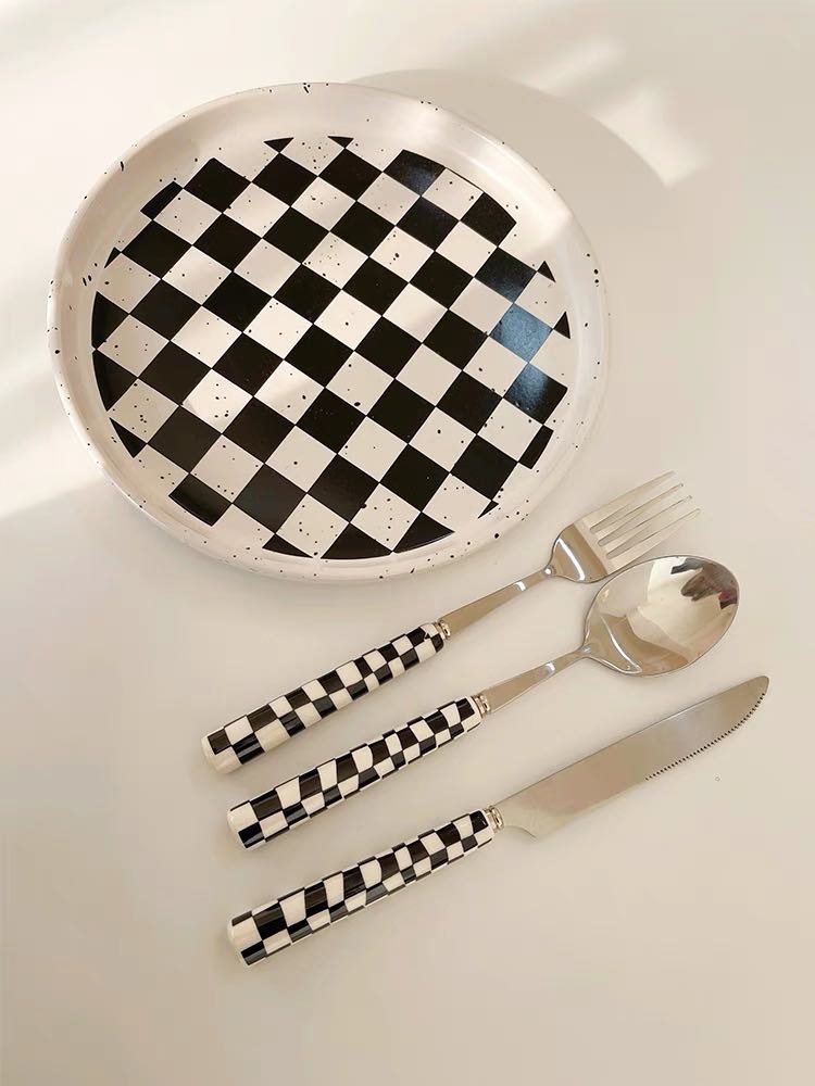 Checkered/Flatware