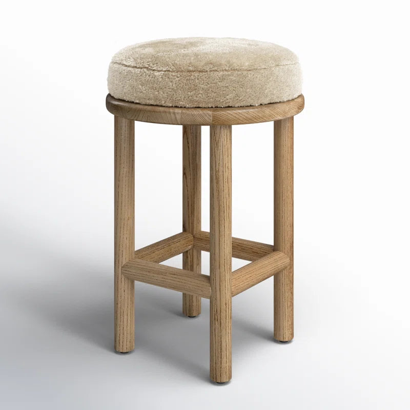 Ceridwen/Stool