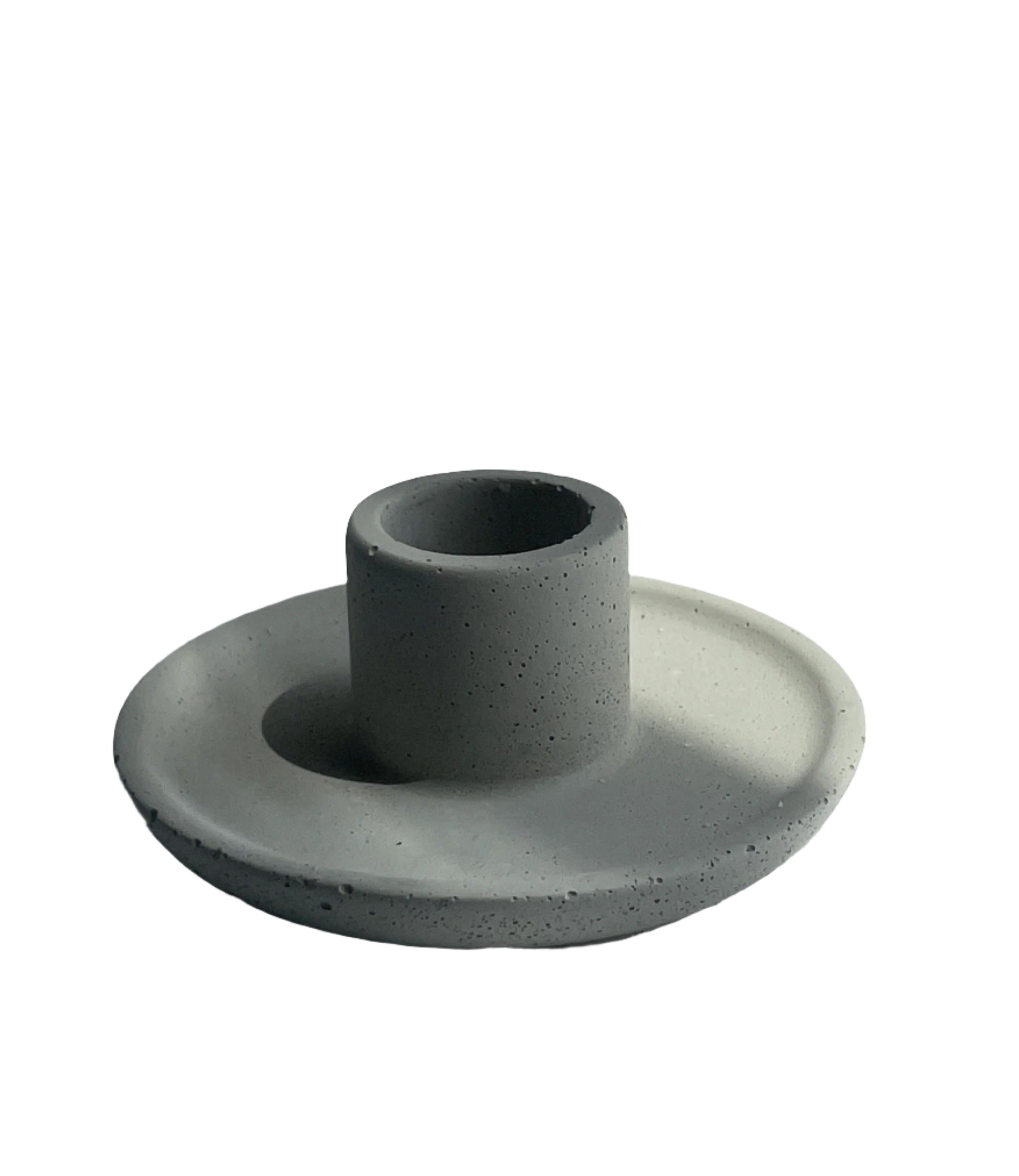 Concrete/Holder