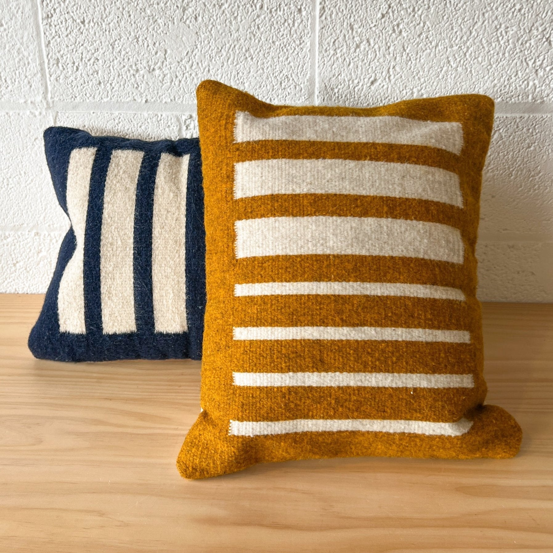 Stripe/Pillow