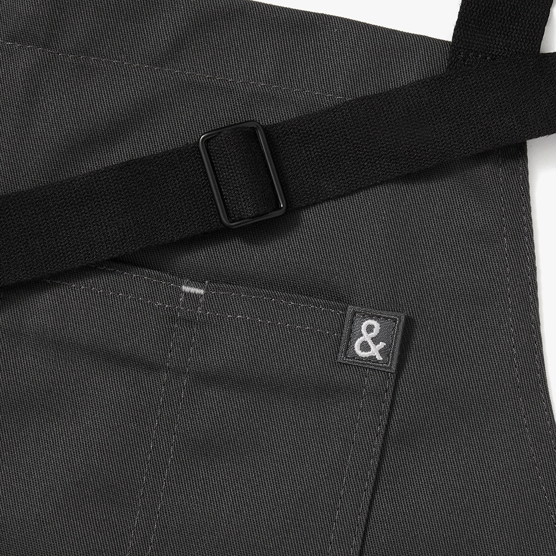 Essential/Apron