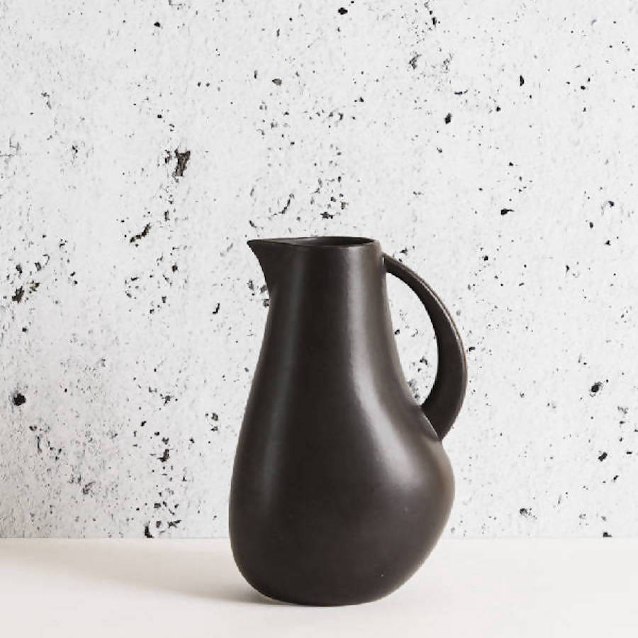 Stoneware/Pitcher