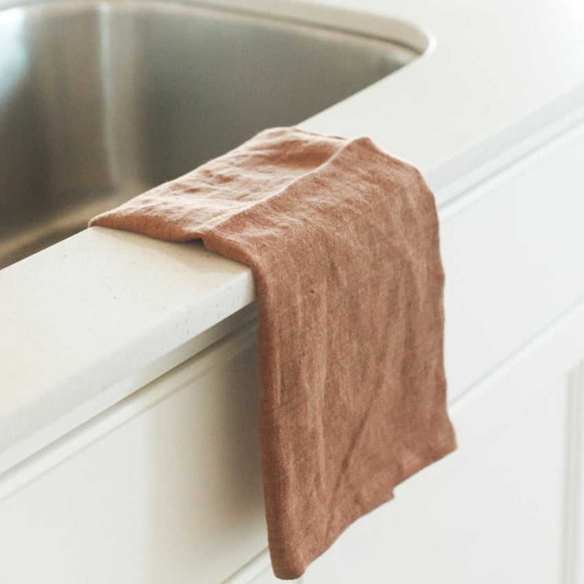 Terracotta/Towel