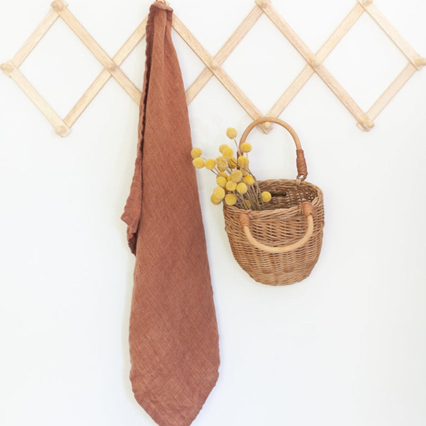 Terracotta/Towel