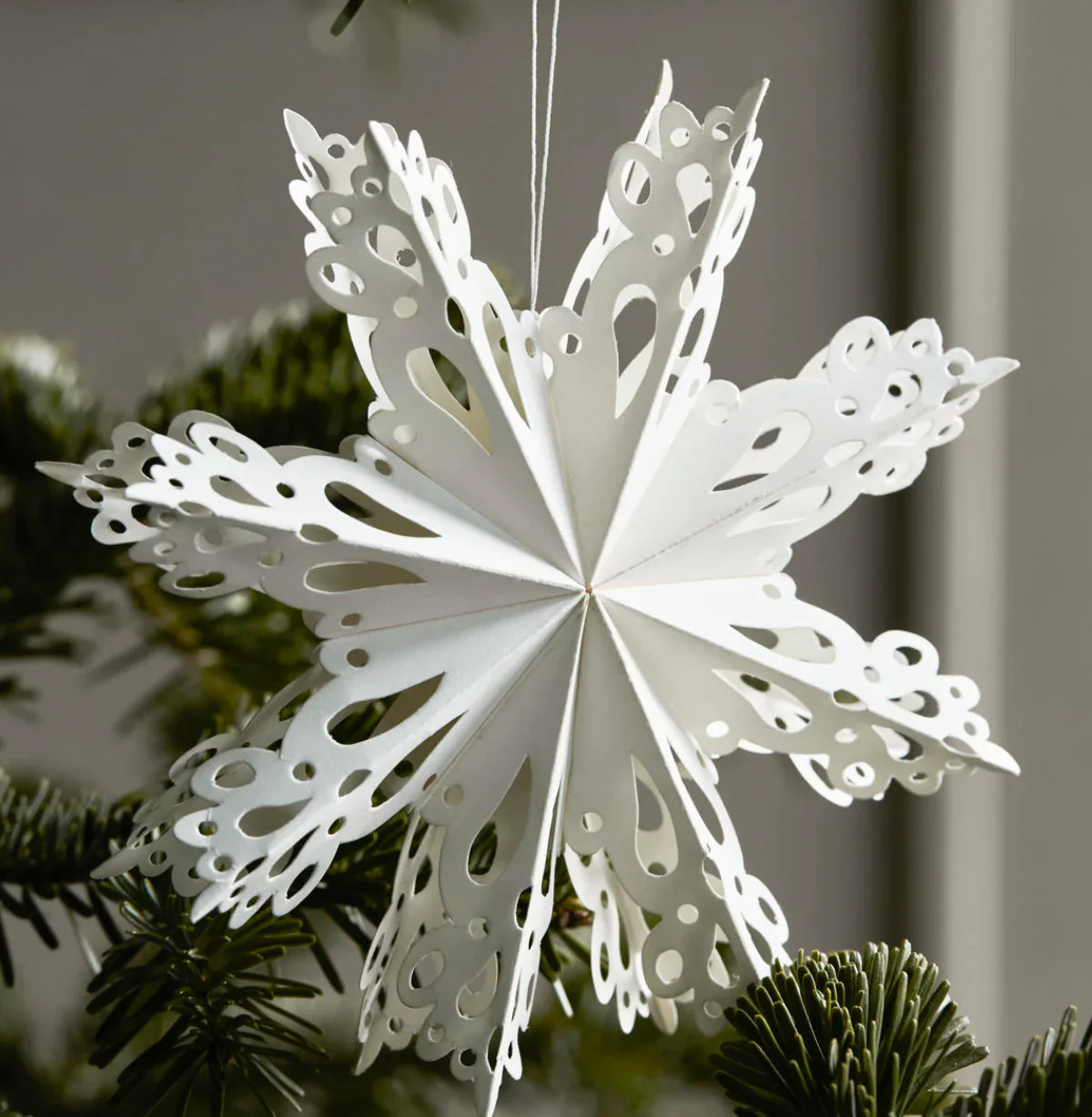 snowflakes/ornaments