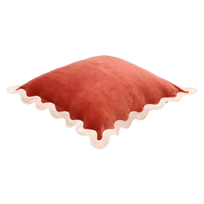 Scalloped/Pillow