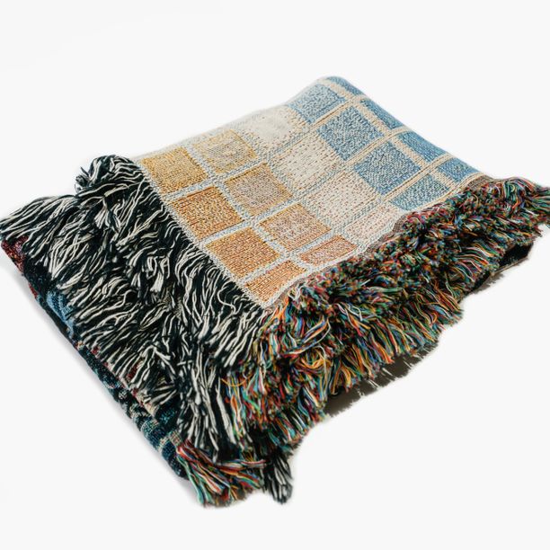 Woven/Blankets