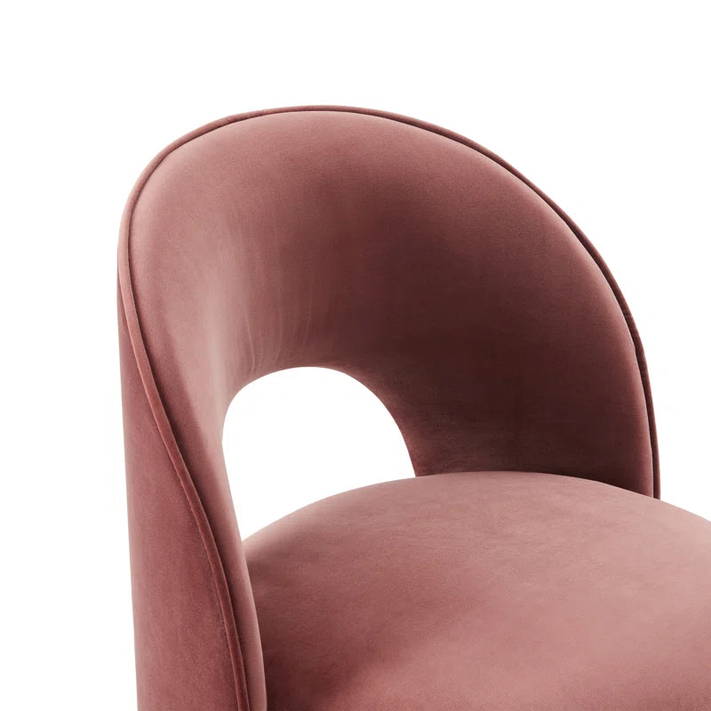 Neta/Chair