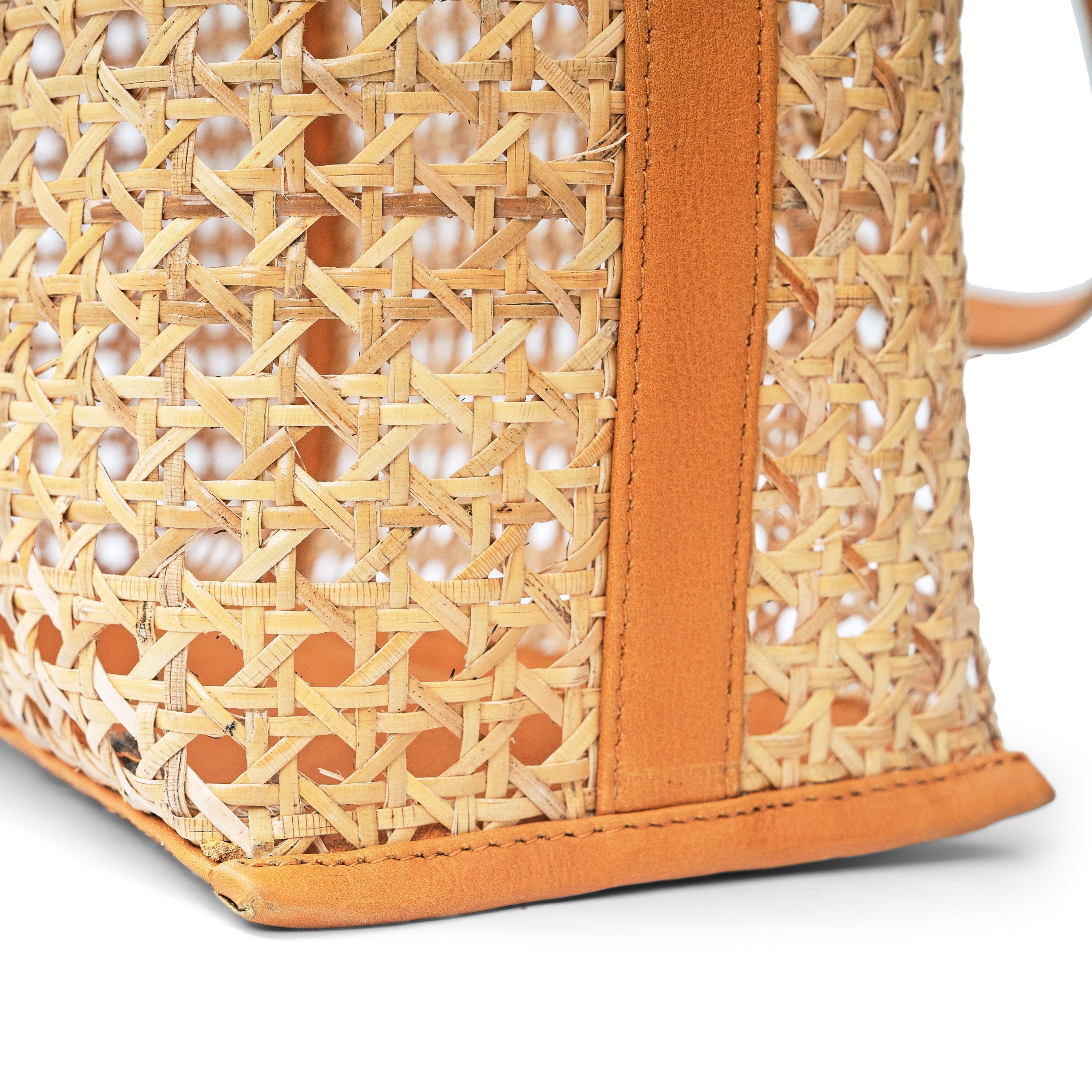 Rattan/Tote