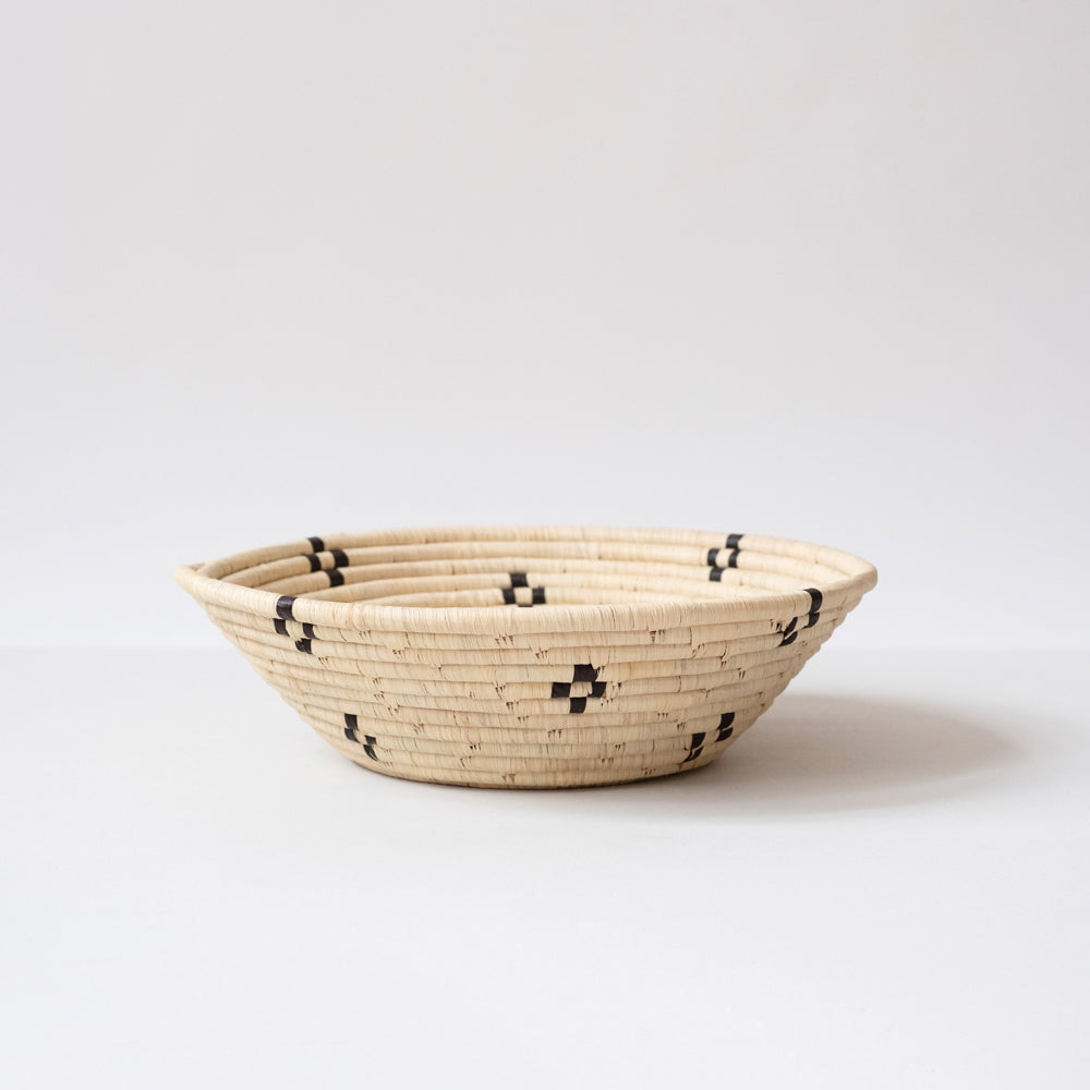 Spaces/Basket