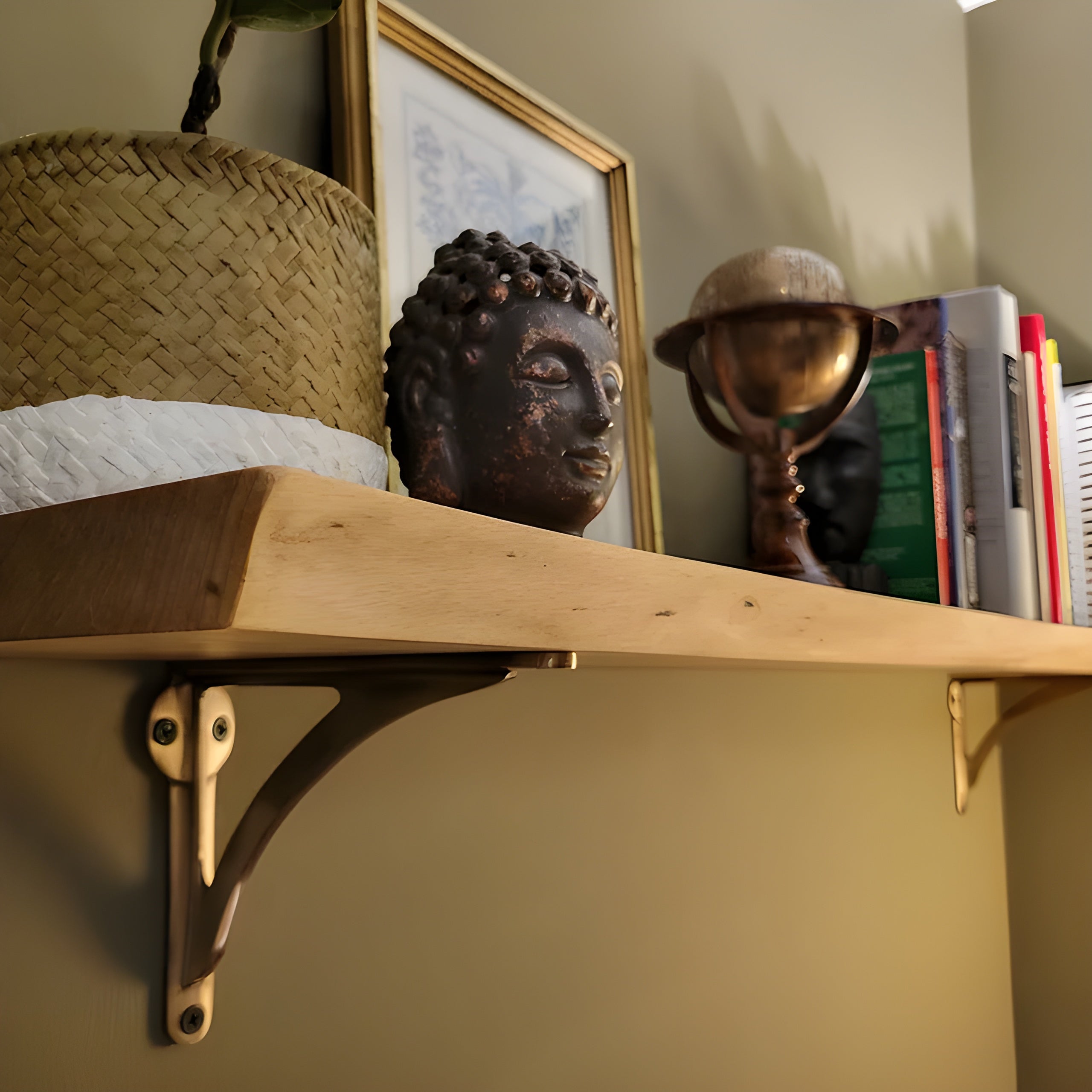 Shelf/Bracket