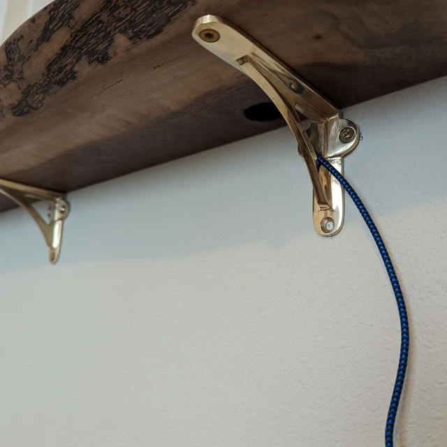 Shelf/Bracket