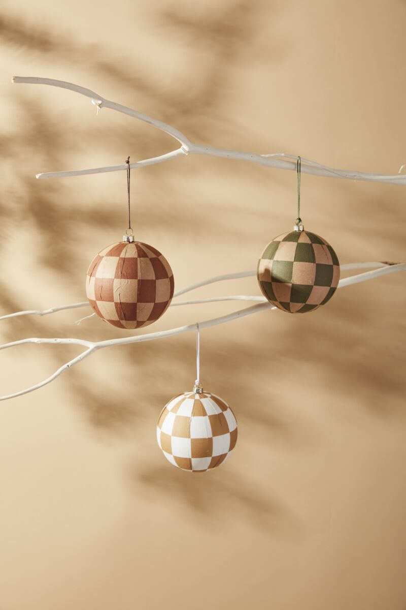 Checker/Ornament