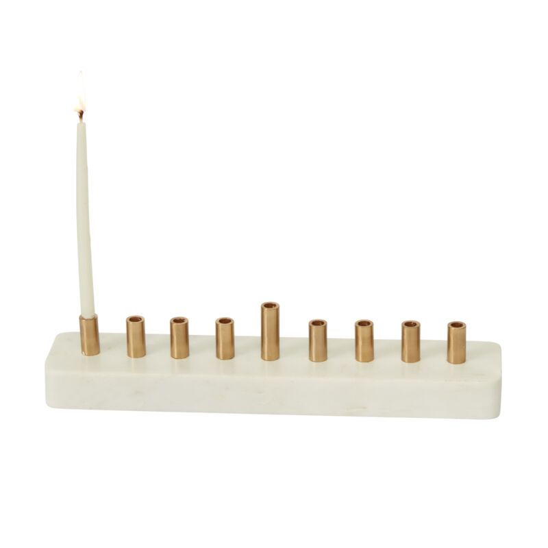 Noam/Menorah